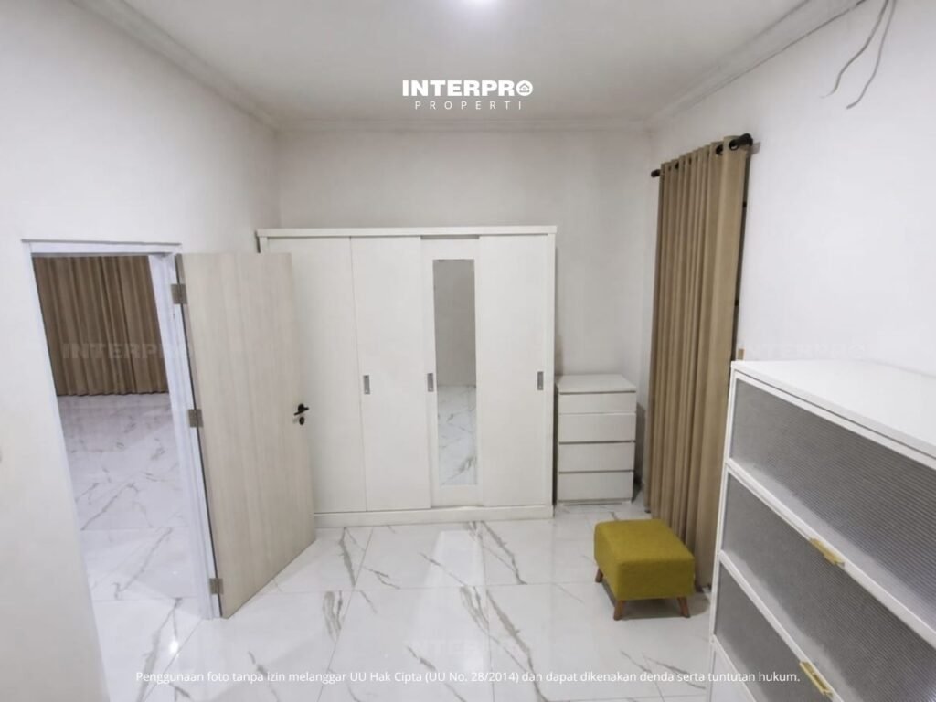 Rumah Dijual Kavling DKI Meruya 180m2