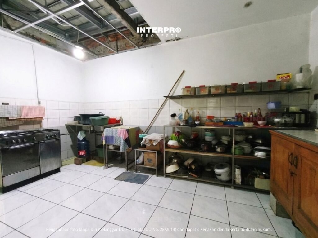 Rumah Hook Taman Ratu Luas Tanah 315m2