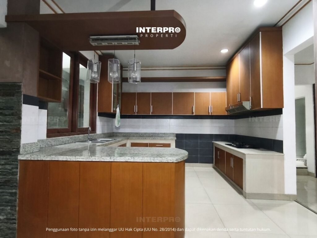 Rumah Tomang Luas Tanah 177m2