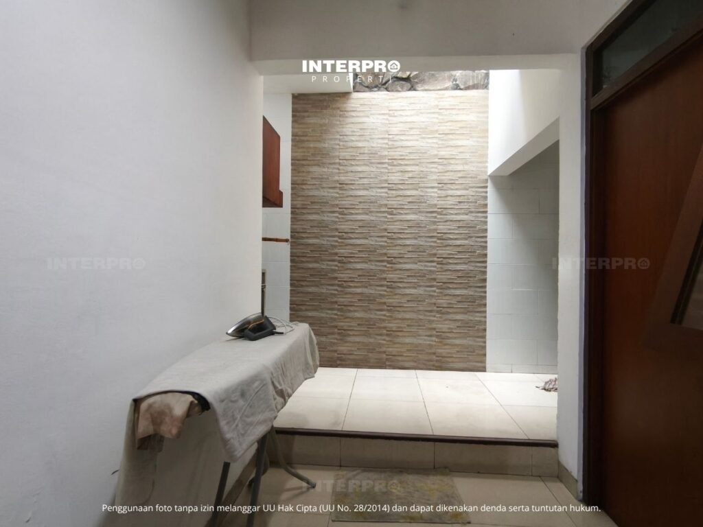 Rumah Tomang Luas Tanah 177m2