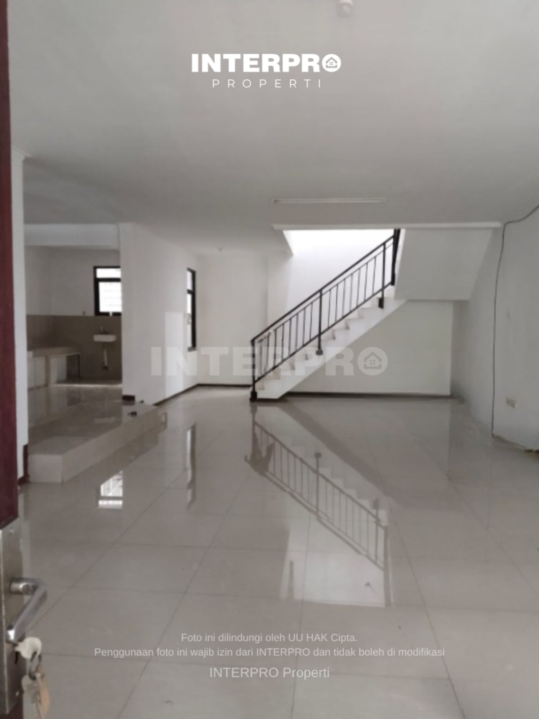Rumah Dijual Taman Aries Meruya 200m2