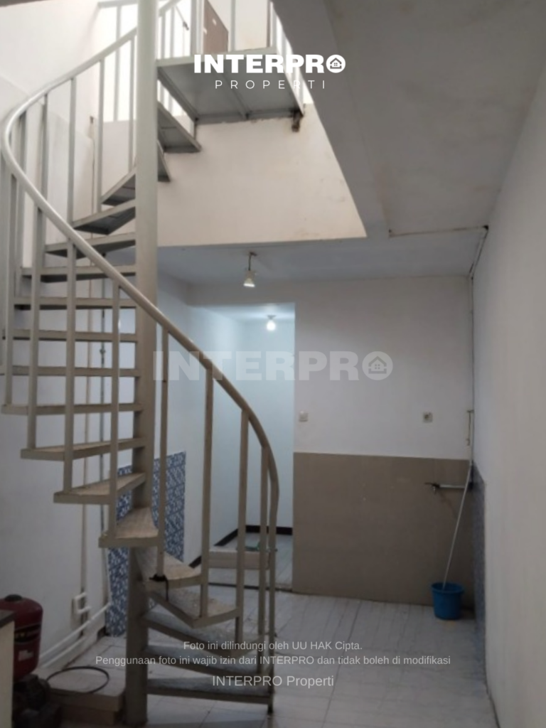 Rumah Dijual Taman Aries Meruya 200m2