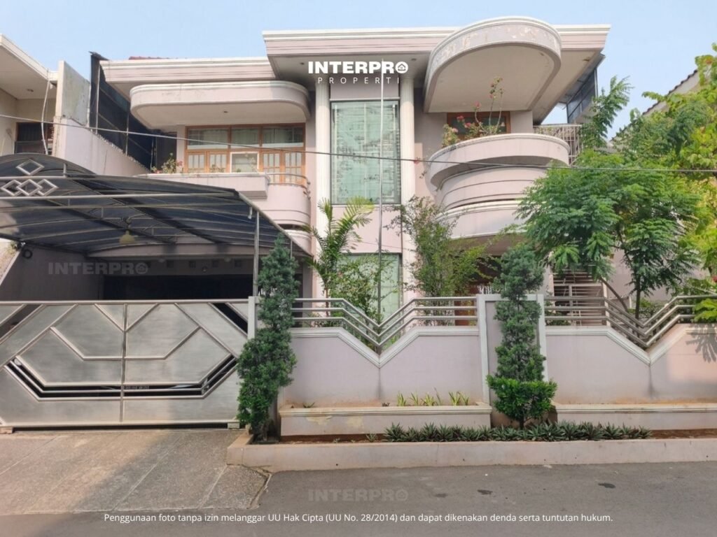 Rumah Dijual Tomang Siap Huni Luas Tanah 432m2