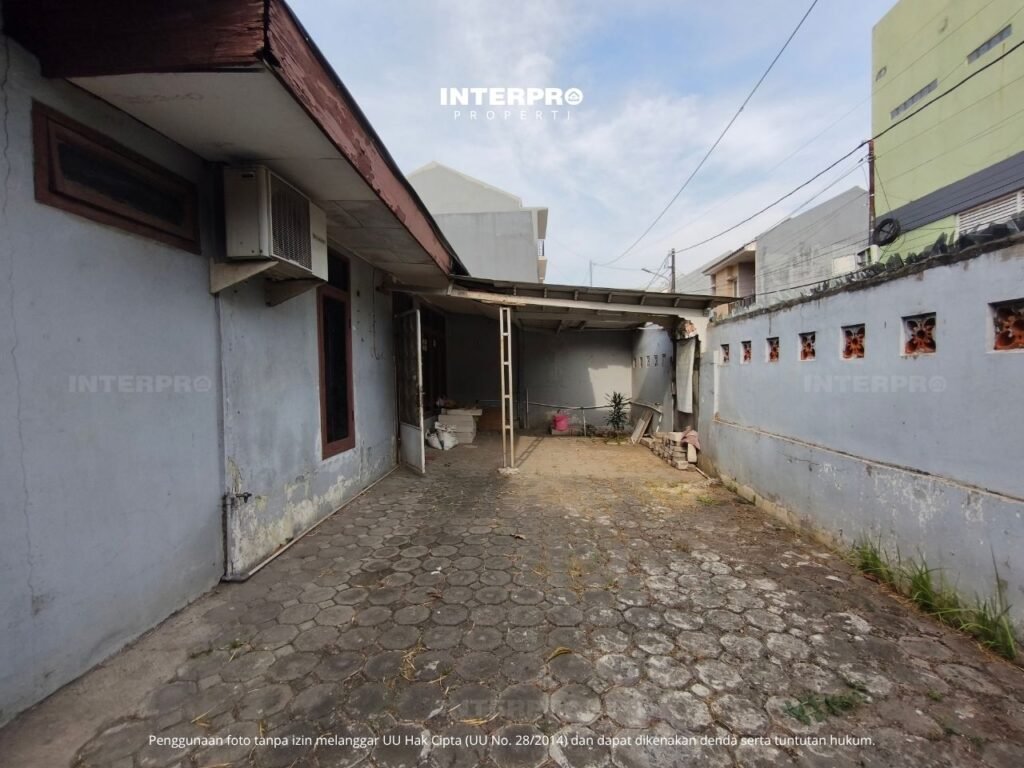 Rumah Hitung Tanah Cengkareng 165m2 Jakarta Barat