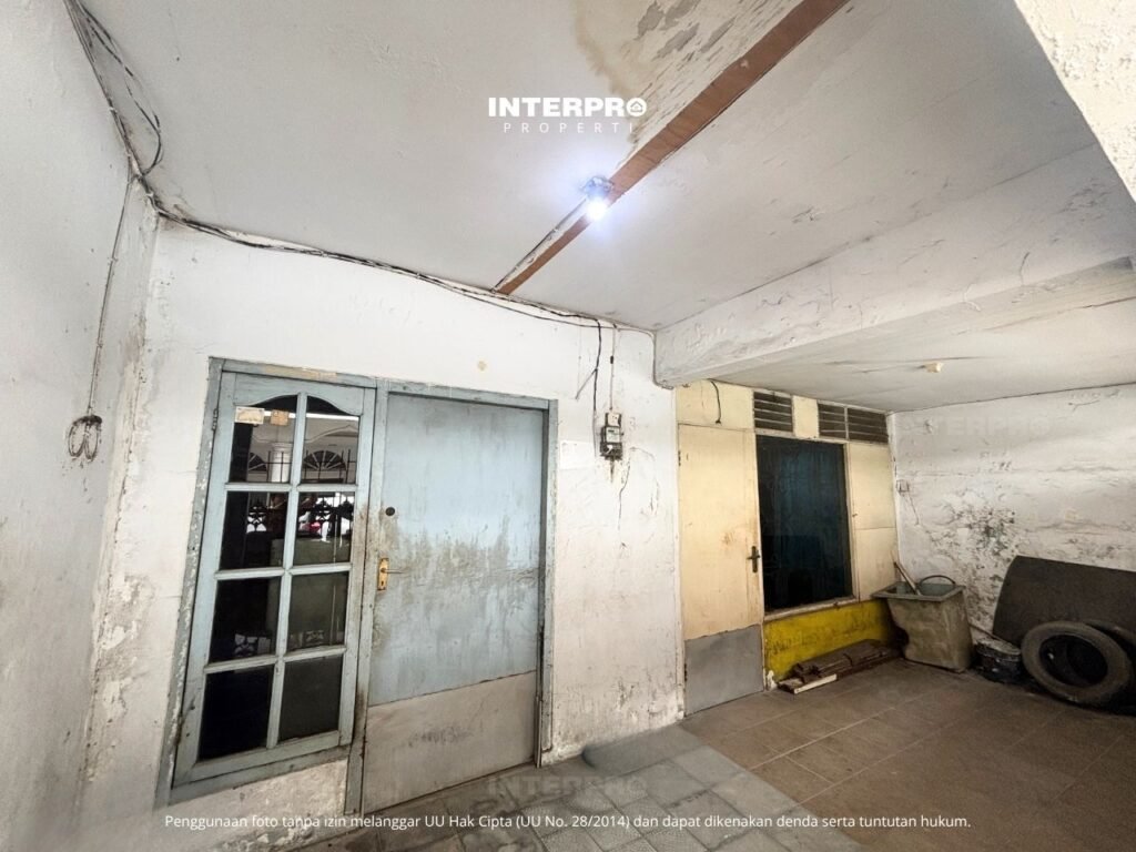 Rumah Hitung Tanah Dijual Tomang Hadap Timur - LT 90m2
